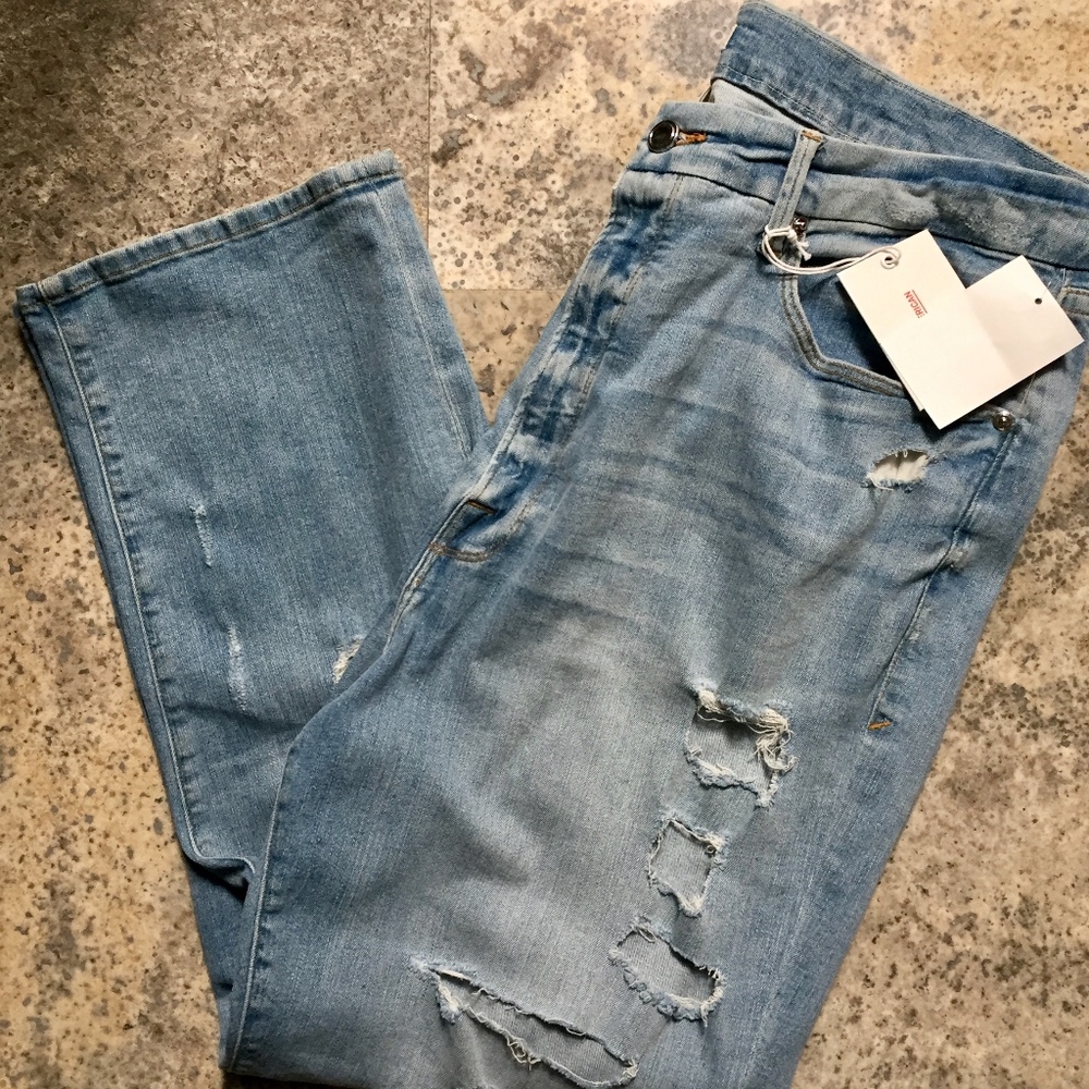Good American Plus (22) Destruction Skinny Jeans - Picture 3 of 6